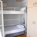House 8